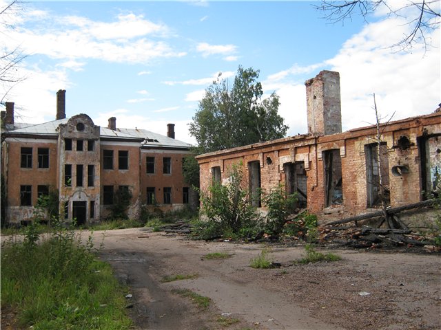 Старый солдатский барак