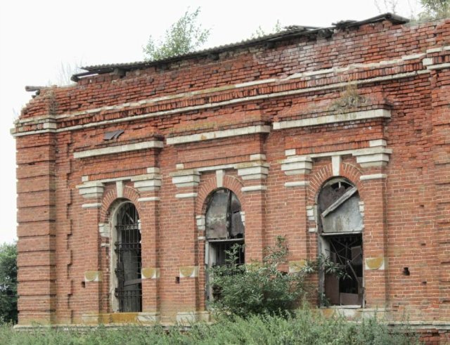 Церковь Рождества Христова в деревне Мокрый Корь