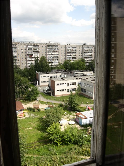 Заброшенная девятиэтажка в Екатеринбурге