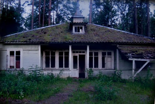 Заброшенный детский садик (Сосново)