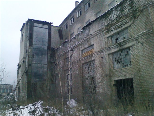 Стекольный завод "Красный май"