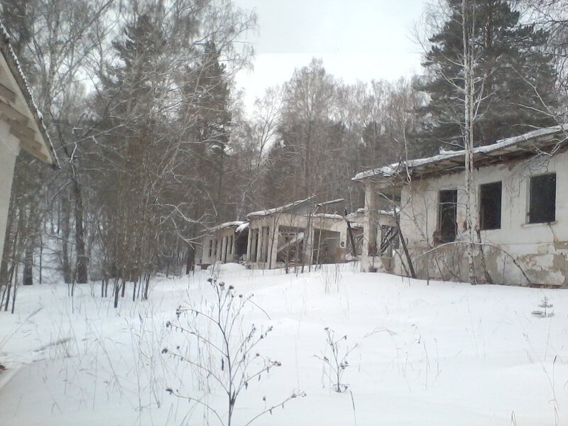 Поход в заброшенные лагеря