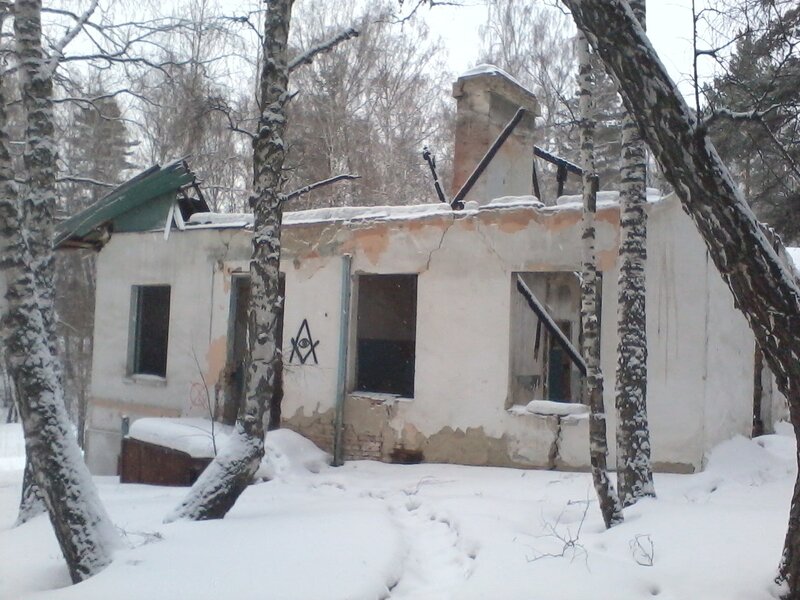 Поход в заброшенные лагеря
