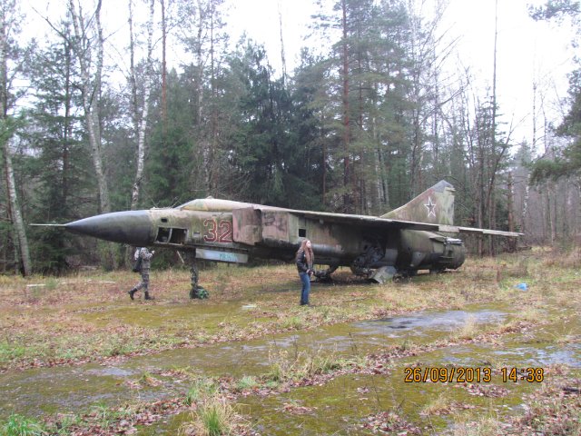 Брошенная техника и полигон под Красногорском.