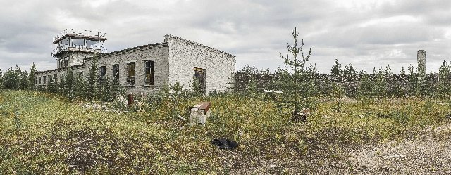 Заброшенный военный аэродром в Заполярье