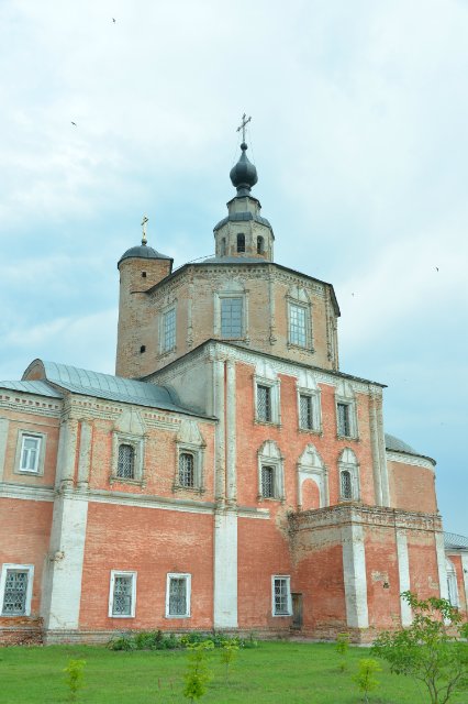 Воскресенский мужской монастырь (г. Карачев).