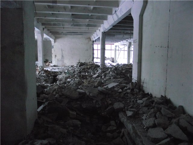 Заброшенный корпус завода по производству авиа тренажёров