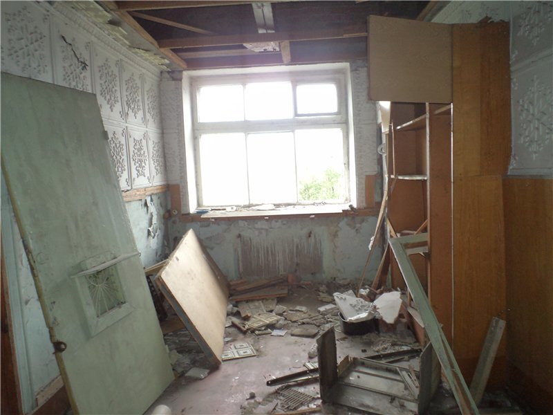 Заброшенный ремонтный завод (г.Карасук)