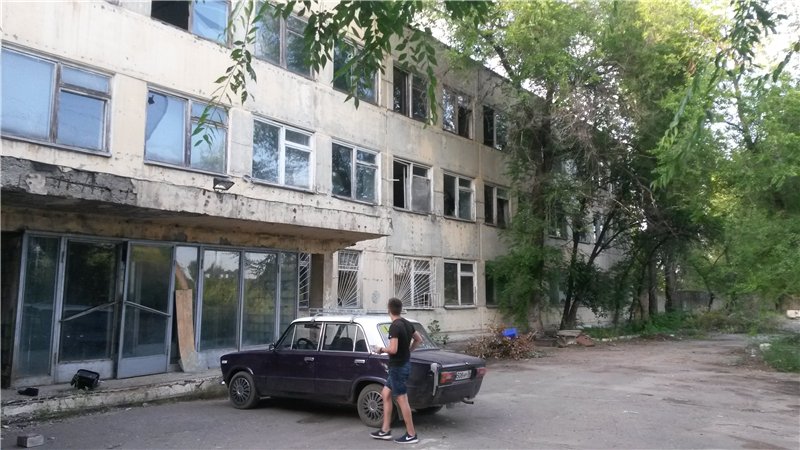 Убежище под заводом