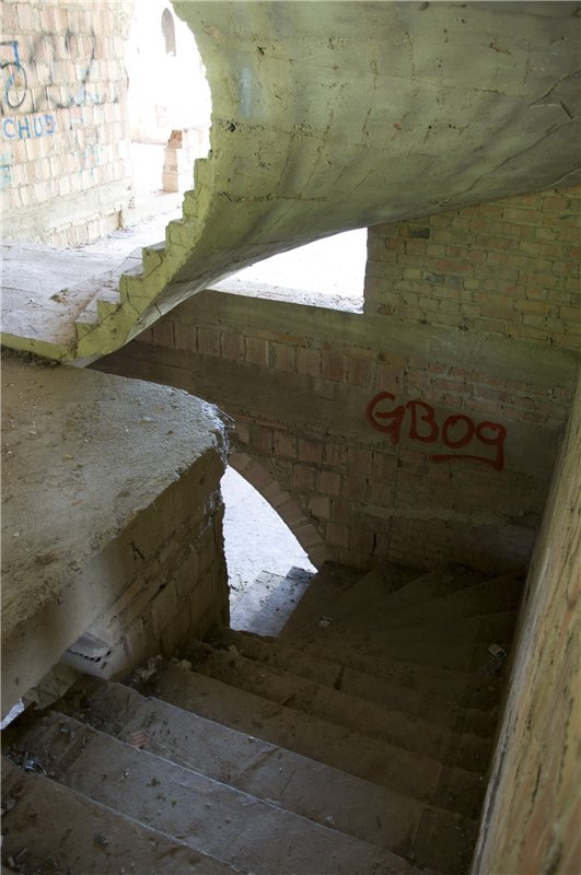 Замок в Лапалицах